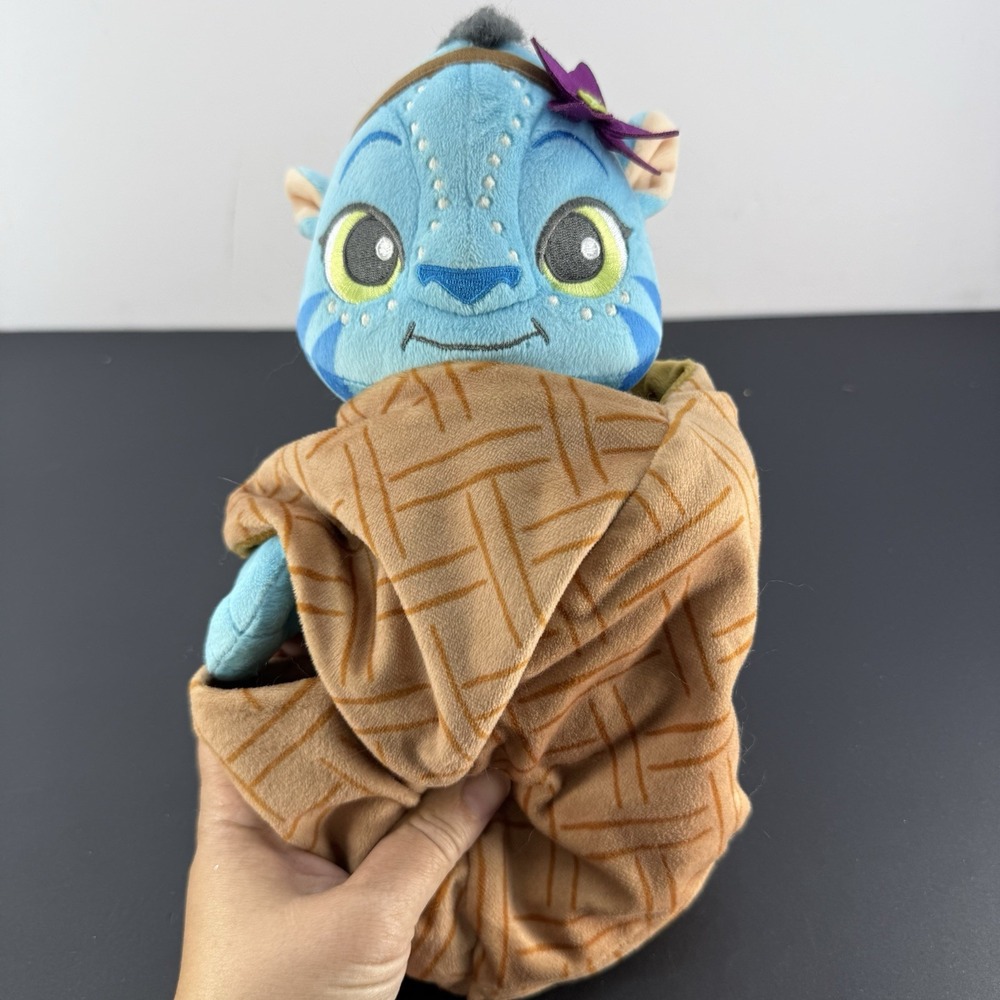 Disney Parks Pandora Na'vi Baby Plush Avatar Blanket Pouch Stuffed Toy Swaddle